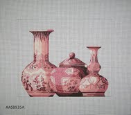 Flower:SB 935A Trio of Red Vases