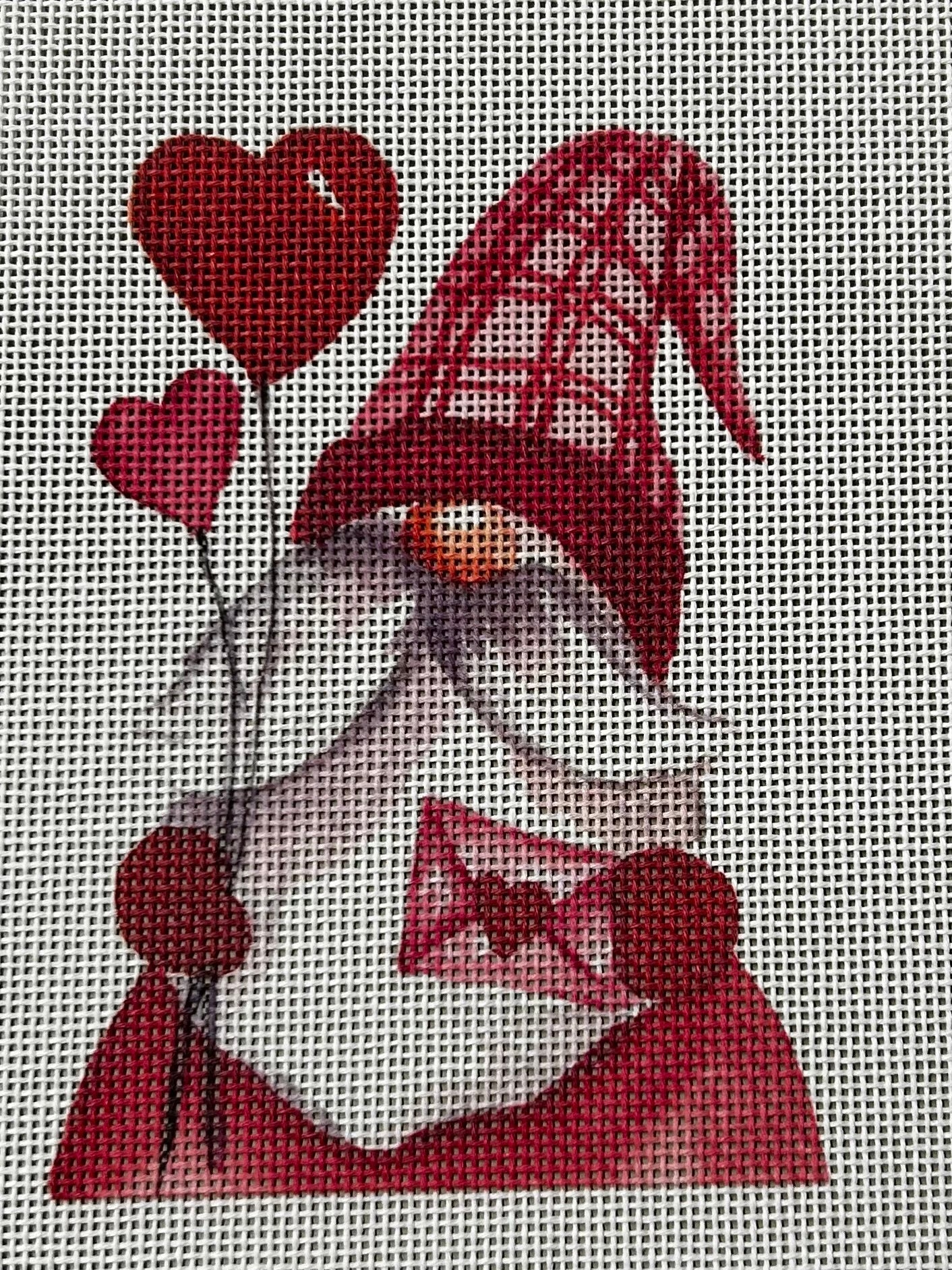 Ellen Crimi-Trent:ECT200A Gnome Heart balloons