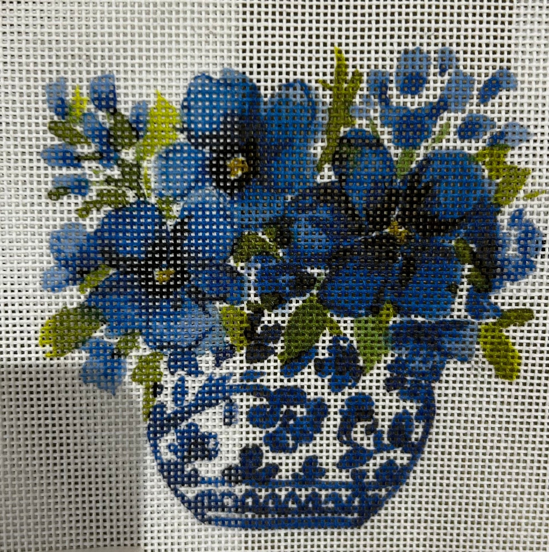 Ellen Crimi-Trent:ECT220C Chinoisierie Blue 4x4 1