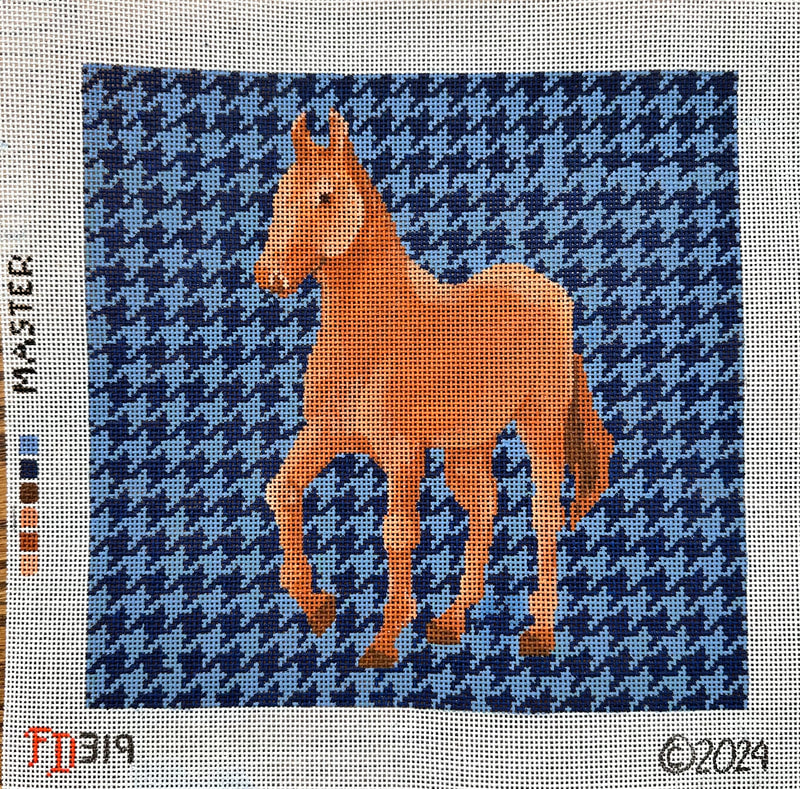 Froopy Designs:FD319 Chestnut Horse on Houndst